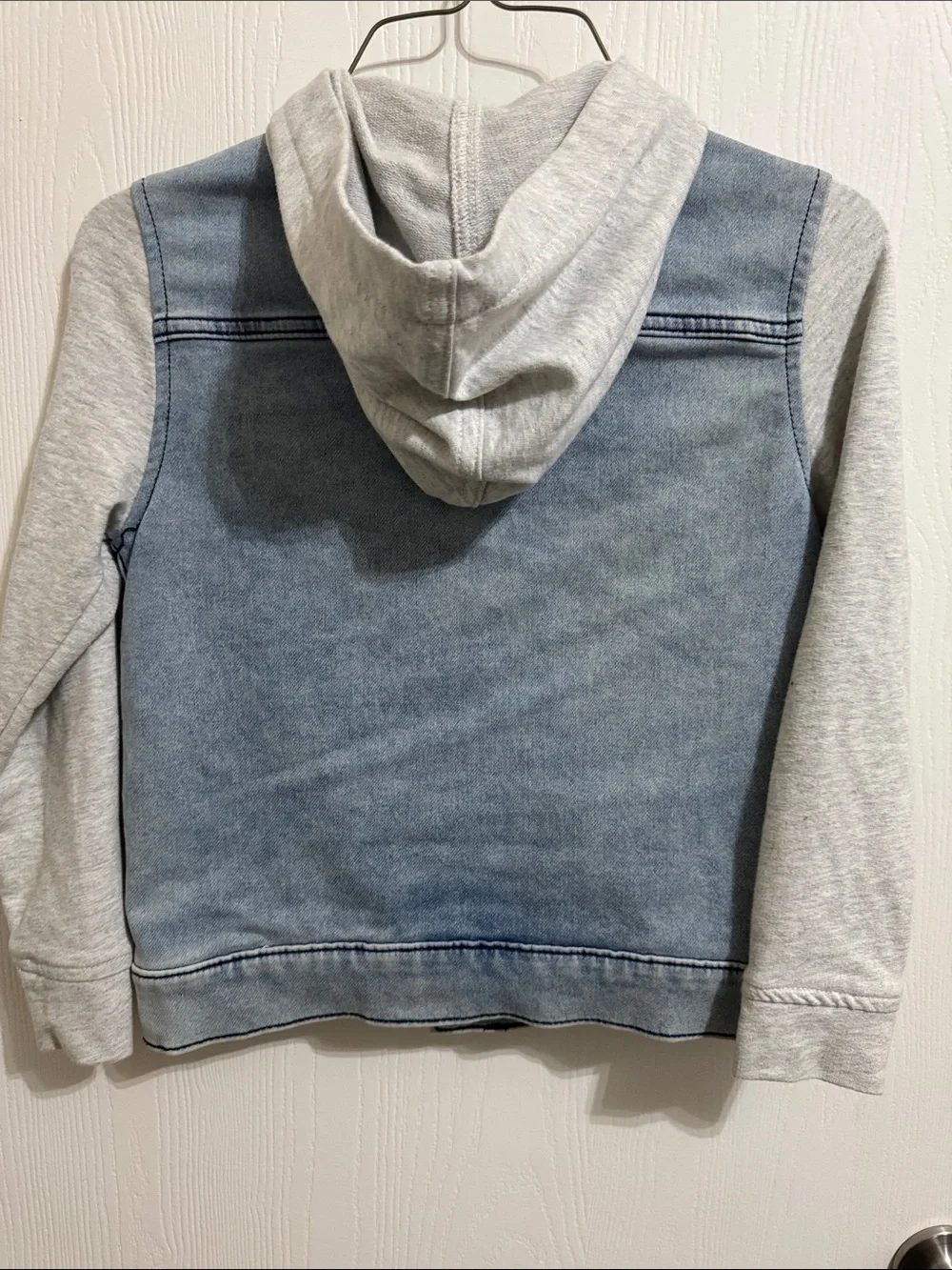 Children’s Denim Art Class Denim Jacket Fleece Sleeves Hood Button Up Small 6-7